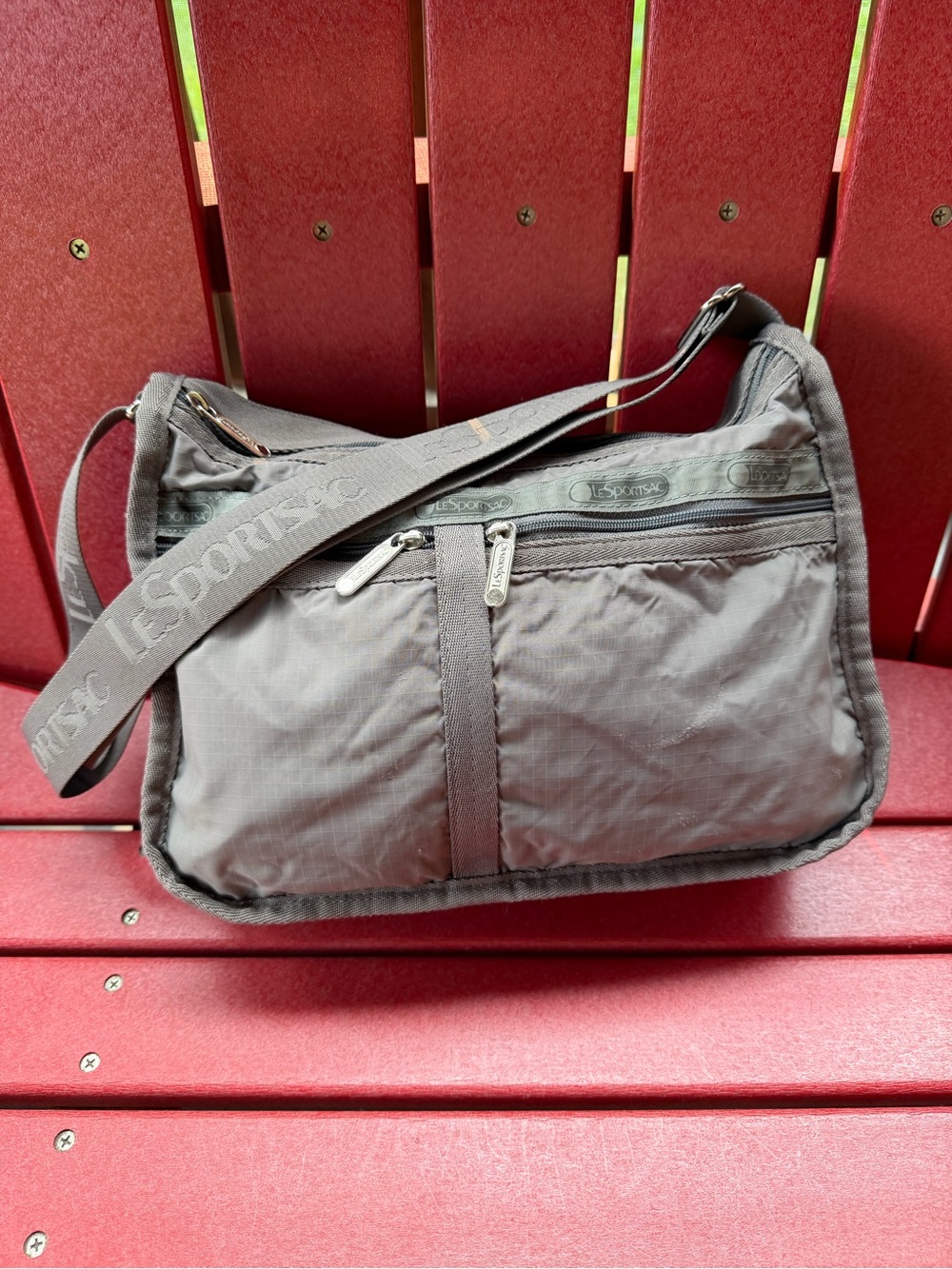 Lesportsac DELUXE EVERYDAY BAG Charcoal Gray with Branded Strap